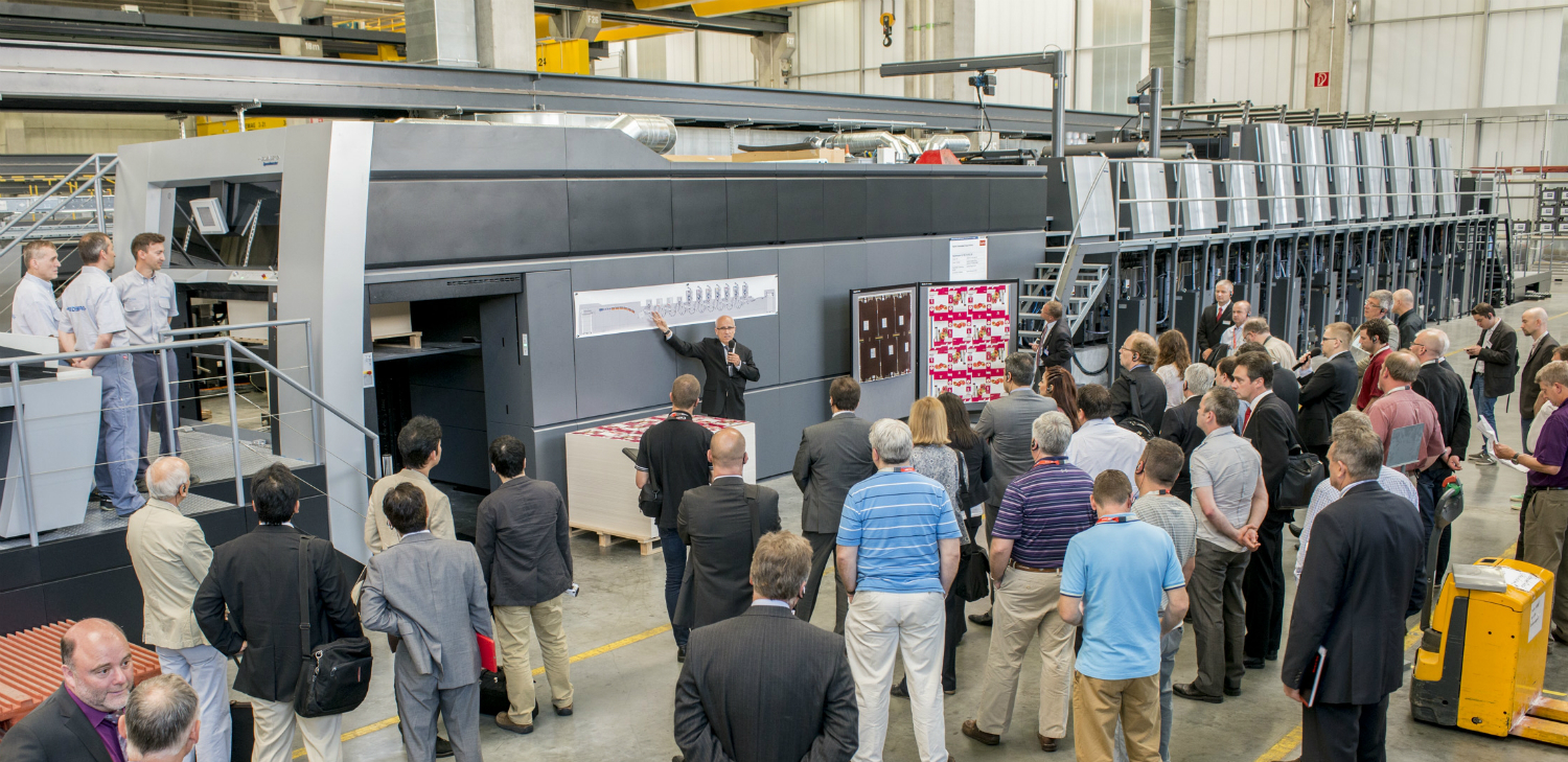 On display at Heidelberg's Info Days on packaging printing: the Speedmaster XL 145 and XL 162 with dual coating technology offer the longest drying section on the market for high gloss levels and special finishing effects